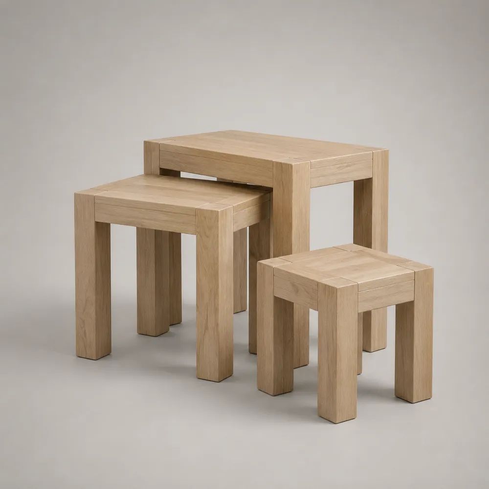 Satztische 3er-Set aus massivem Eichenholz, rechteckig, Natur, 50 × 40 × 50 cm / 40 × 35 × 42 cm / 30 × 30 × 32 cm